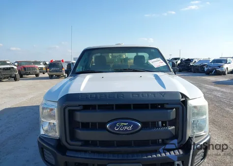 2016 Ford F-350 Xl из США, поврежденный, VIN 1FTBF3A61GEC07053